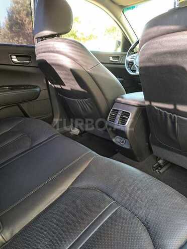 Kia K5-16