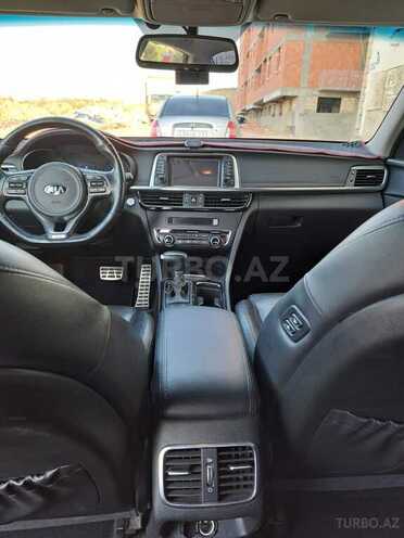 Kia K5-5