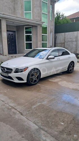 Mercedes C 300-1