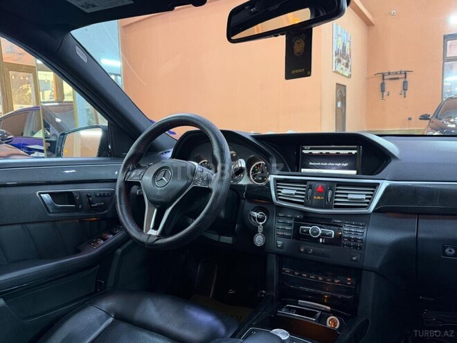 Mercedes E 350-13