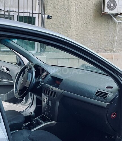 Opel Astra-8