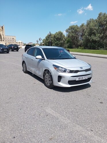 Kia Rio-3