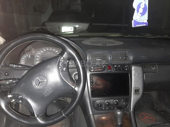 Mercedes C 200-3