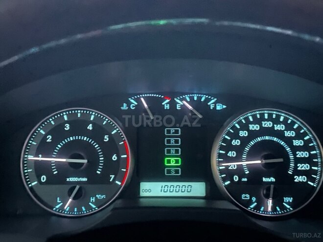 Toyota Land Cruiser-2