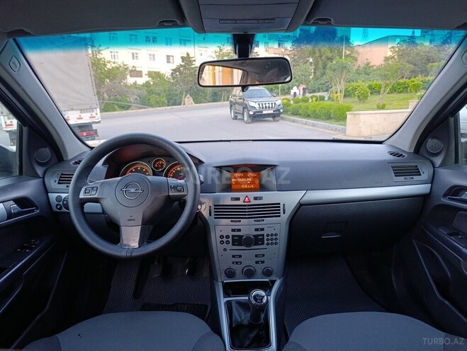 Opel Astra-15