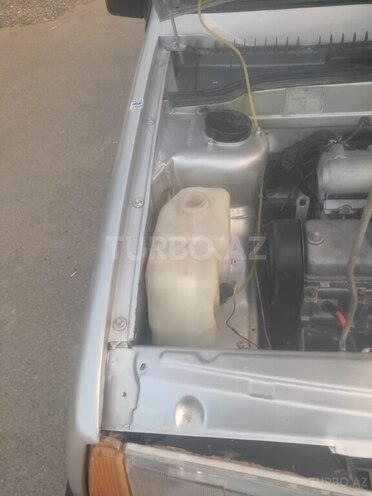 LADA (VAZ) 21099-9