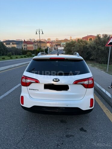 Kia Sorento-3