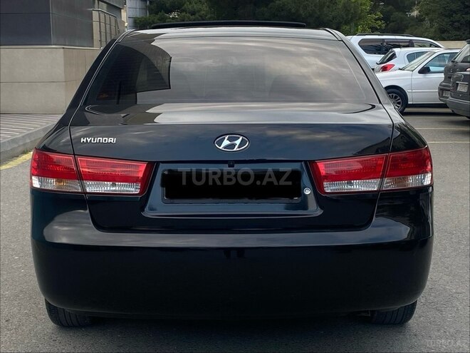 Hyundai Sonata-4