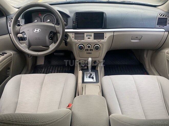 Hyundai Sonata-5