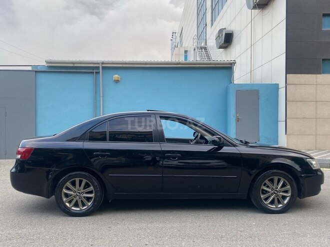 Hyundai Sonata-7
