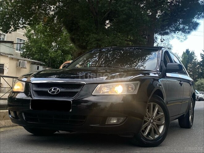 Hyundai Sonata-1