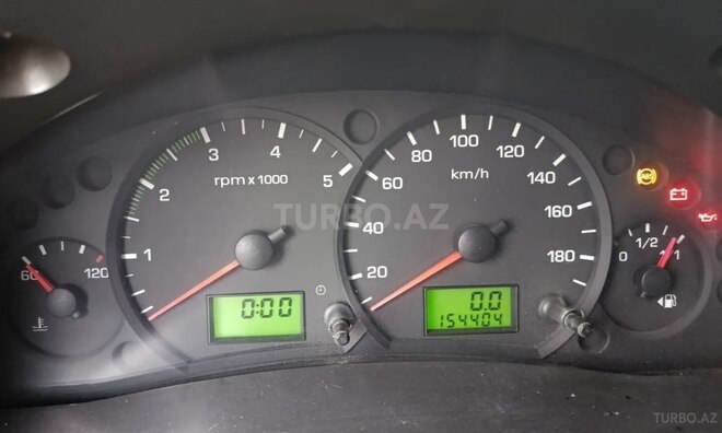 Ford Transit-9