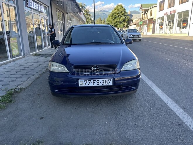 Opel Astra-2
