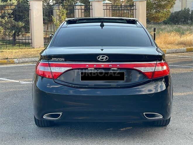 Hyundai Azera-7