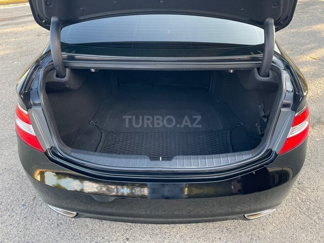 Hyundai Azera-17