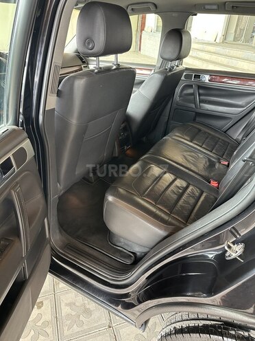 Volkswagen Touareg-5