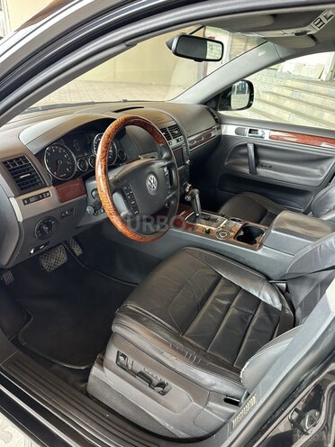 Volkswagen Touareg-7