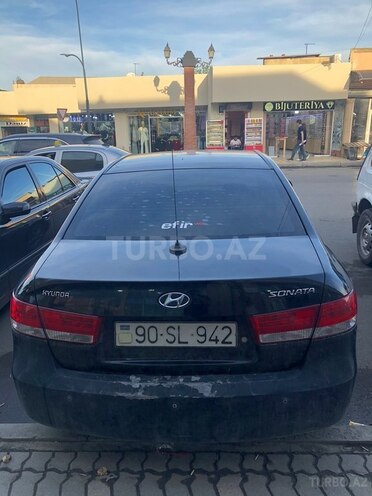 Hyundai Sonata-5