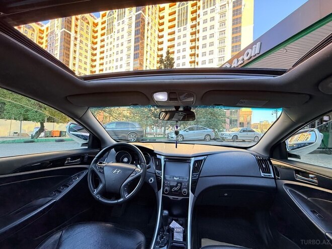 Hyundai Sonata-9