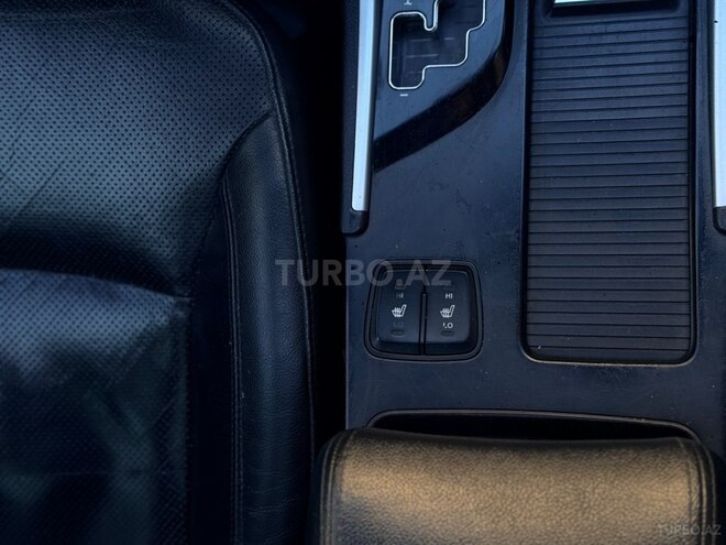 Hyundai Sonata-5