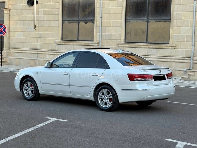 Hyundai Sonata-3