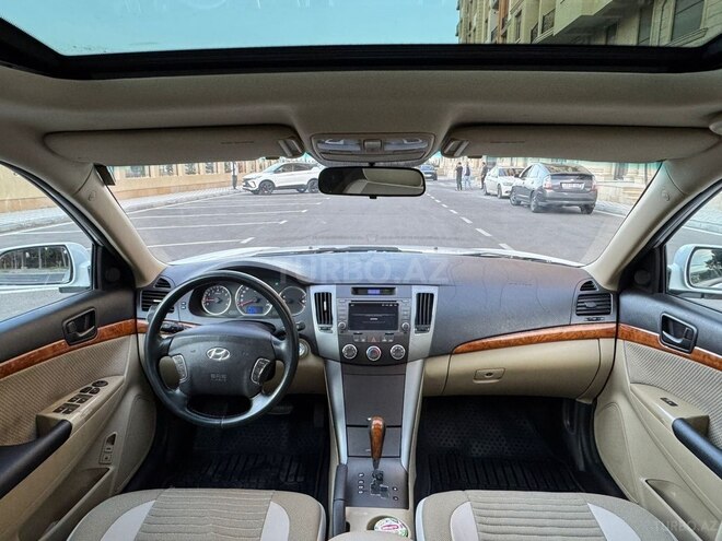 Hyundai Sonata-21