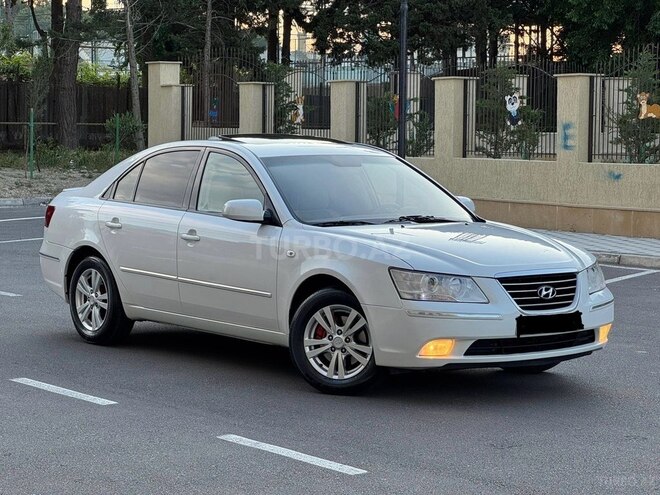 Hyundai Sonata-13