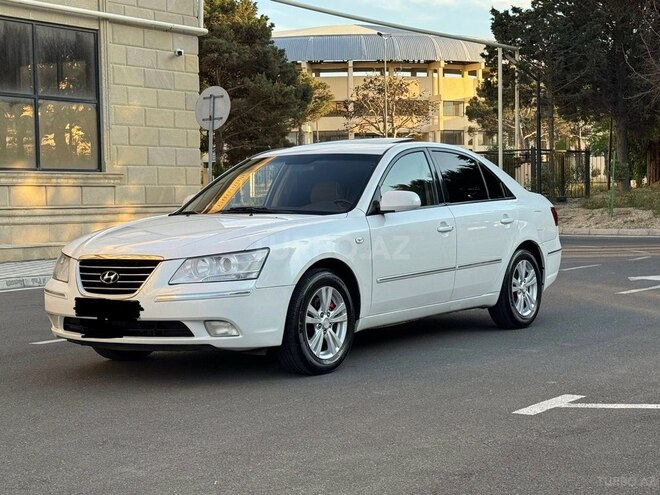 Hyundai Sonata-10