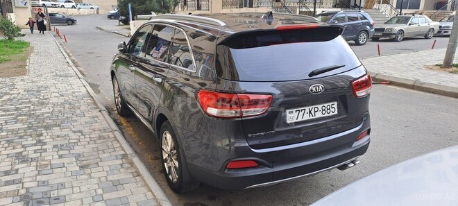 Kia Sorento-2