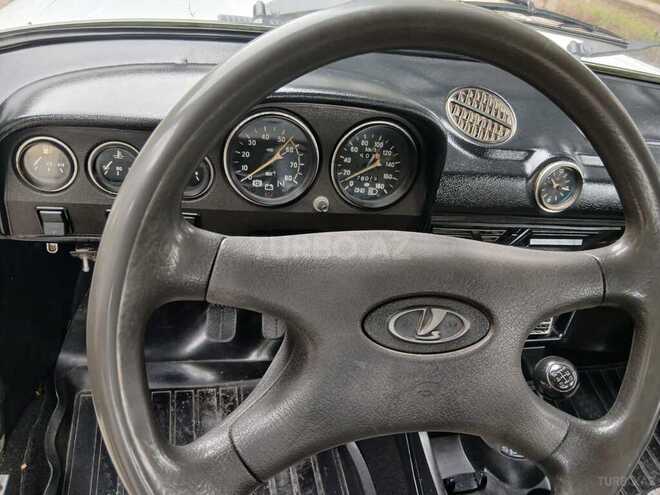 LADA (VAZ) 2106-7