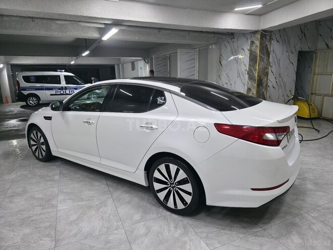 Kia Optima-5