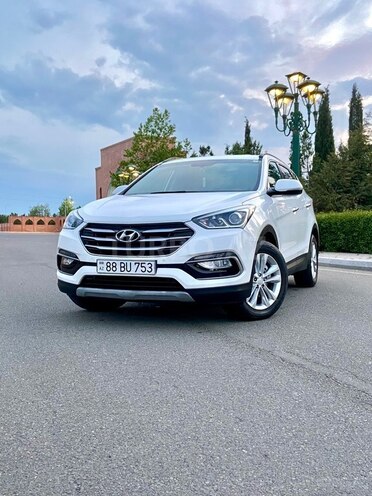 Hyundai Santa Fe-1