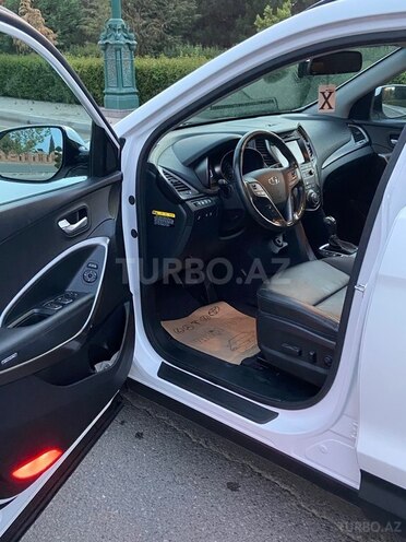 Hyundai Santa Fe-7