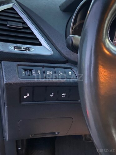Hyundai Santa Fe-17