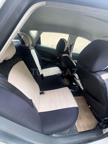 SEAT Ibiza-6