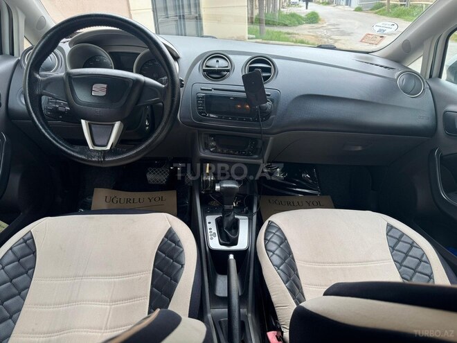 SEAT Ibiza-7
