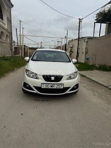 SEAT Ibiza-1