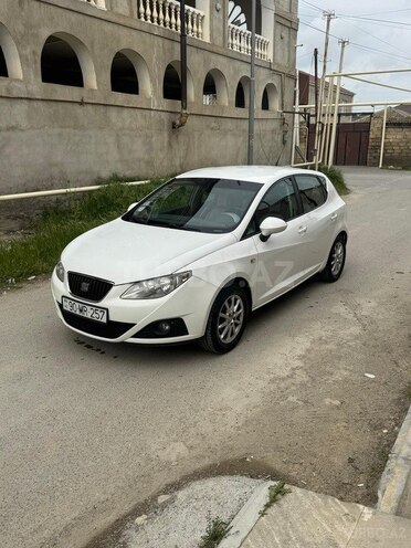 SEAT Ibiza-10