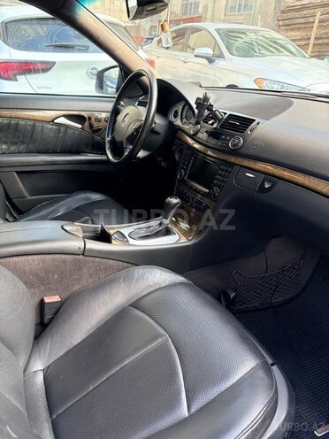 Mercedes E 320-10