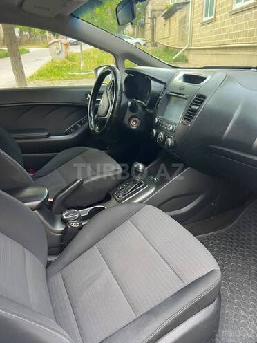 Kia Cerato-15