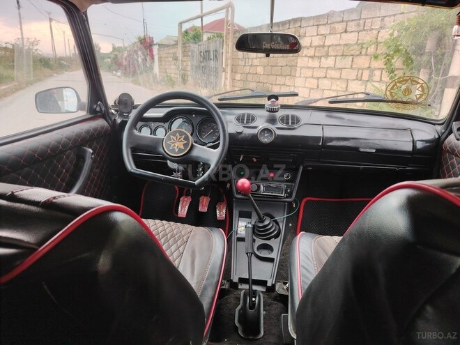 LADA (VAZ) 21011-3