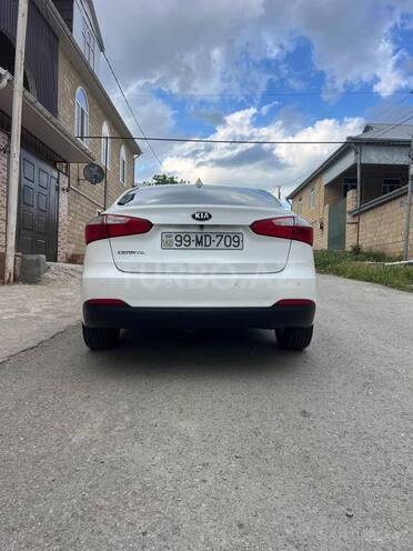 Kia Cerato-8