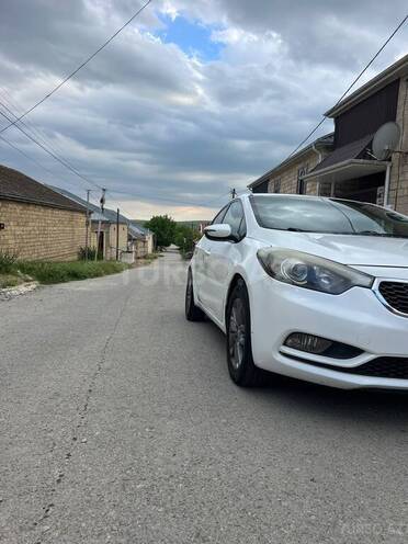 Kia Cerato-11