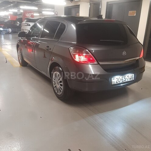 Opel Astra-4