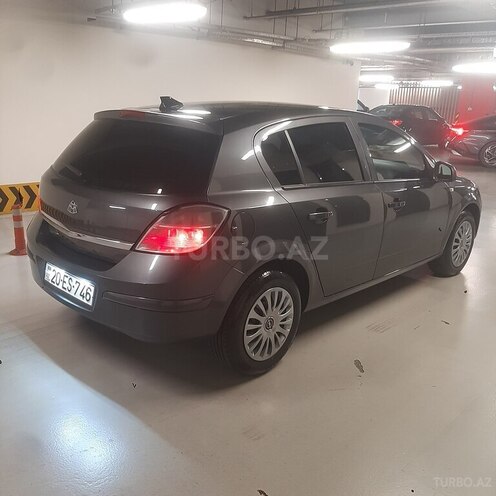 Opel Astra-7