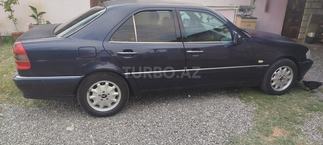 Mercedes C 200-3