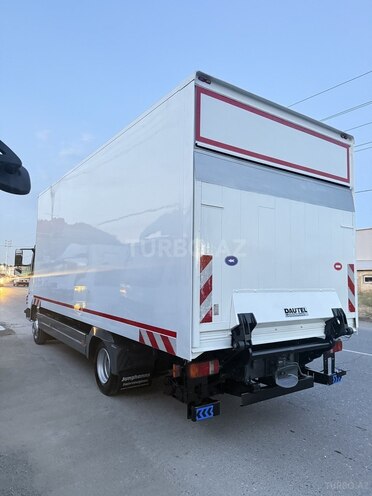 Mercedes Atego 818-4