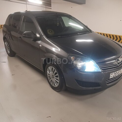 Opel Astra-10