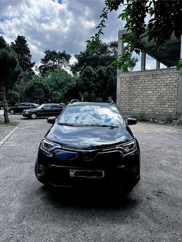 Toyota RAV4-1