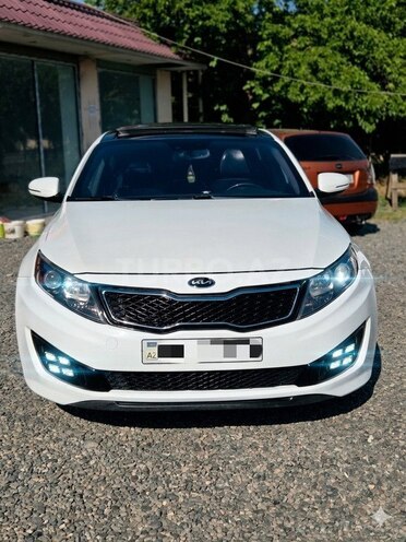 Kia Optima-1